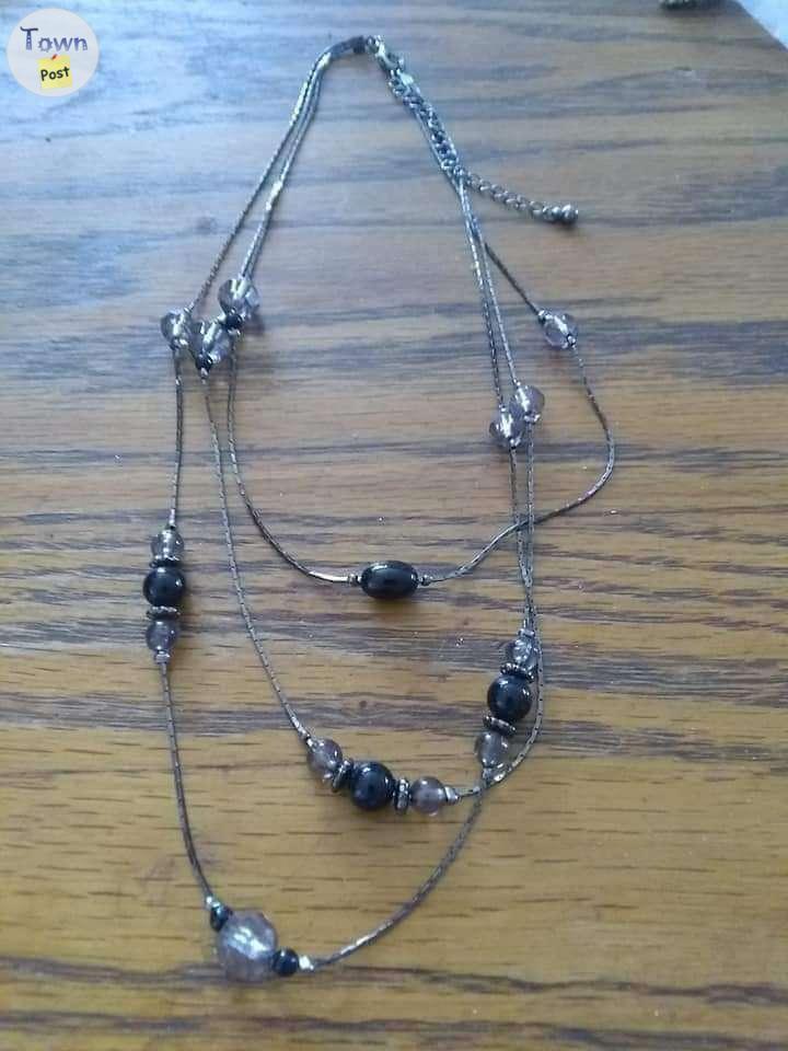 Photo of Assorted necklaces 