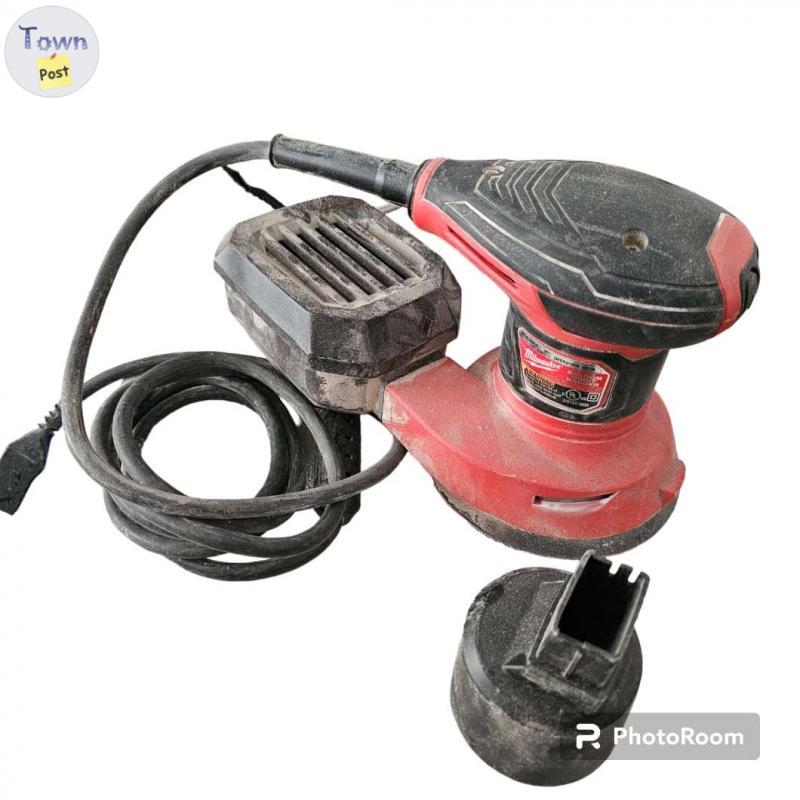 Photo of Milwaukee sander 6034-21