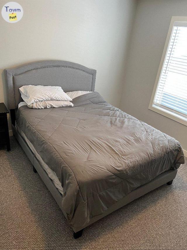 Photo of Queen Bed Frame / Box 