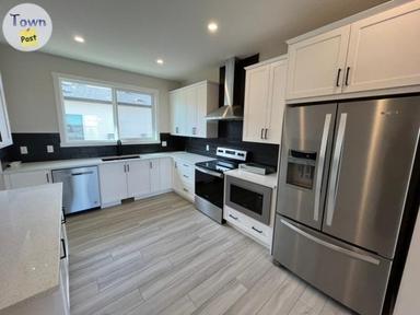 Photo of BRAND NEW 3 bedroom townhouse Sage Hill! - 2