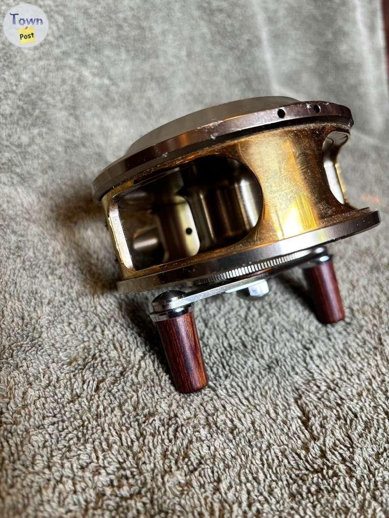 Photo of Daiwa EX 475 15th anniversary reel