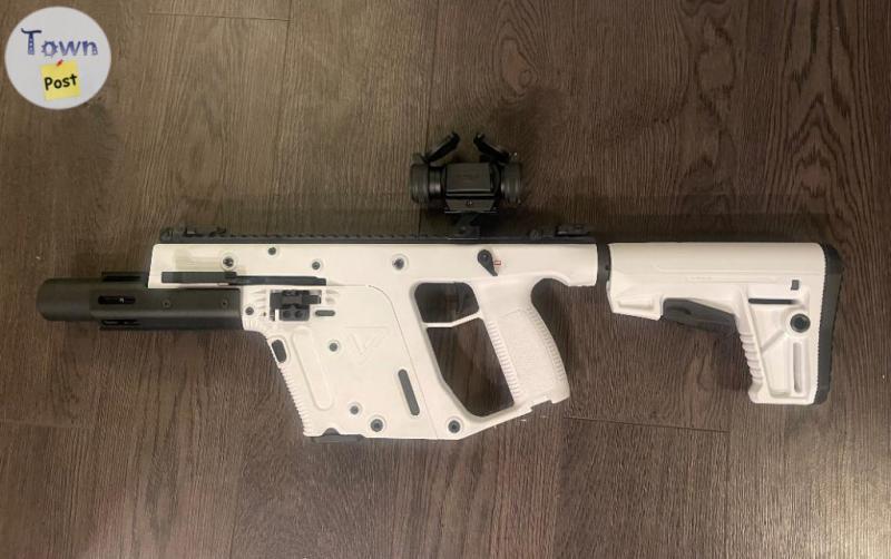 Photo of Kriss Vector .22 white brand new