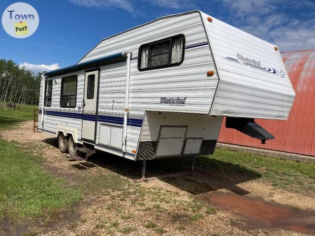 Photo of Custom Coach Westwind 5th Wheel 