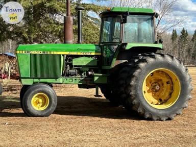 Photo of 4840 John Deere tractor  - 2