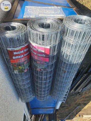 Photo of 4 ft x 50ft welded wire rolls. - 1