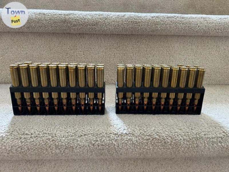 Photo of 300 win mag cartridges