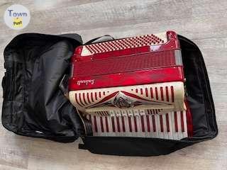 Photo of Accordion - 120 bass, Salanti - 1