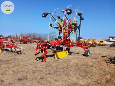 Photo of Pottinger TOP 882 C Rotary Rake - 1