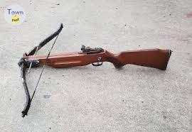 Photo of Barnett Wildcat Recurve Crossbow with Wooden Stock  1970's