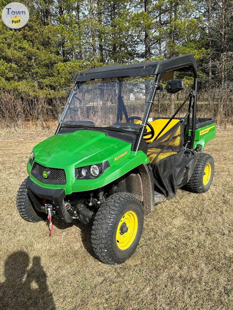 Photo of John Deere Quad/Gator 2022