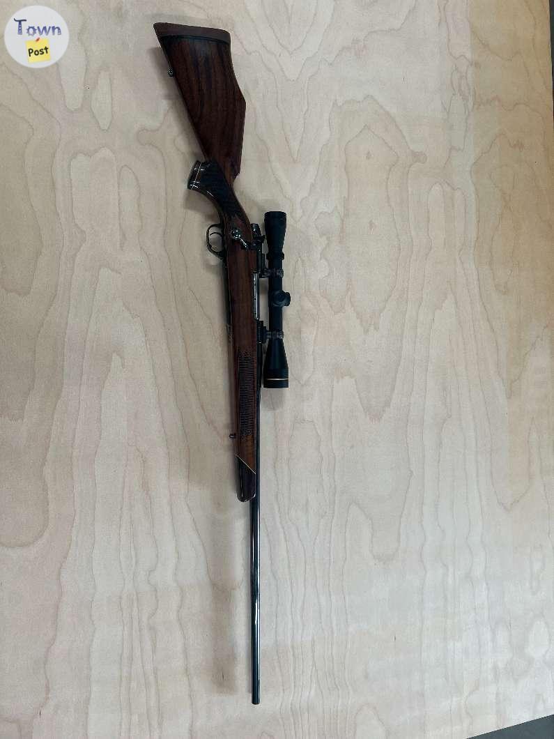 Photo of .257 Weatherby Magnum Mark V Deluxe