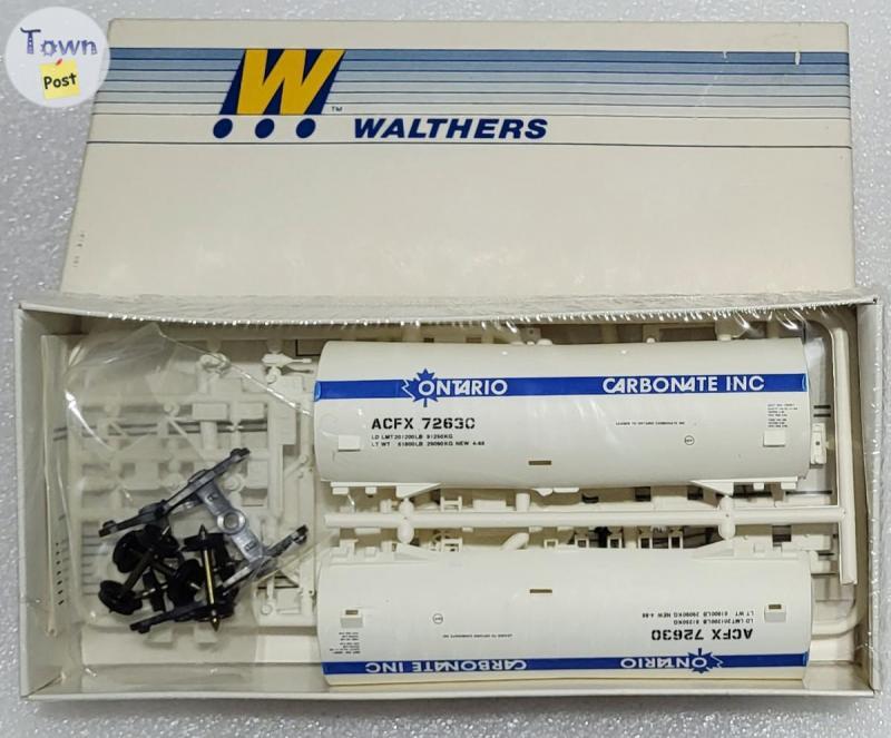 Photo of WALTHERS HO KIT ONTARIO CARBONATE INC 40' TANK CAR #72630