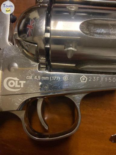 Photo of Colt bb revolver  - 2