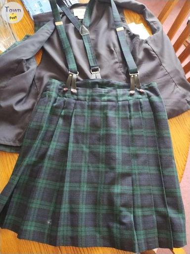 Photo of Youth/teen size plaid skirt and vest - 2