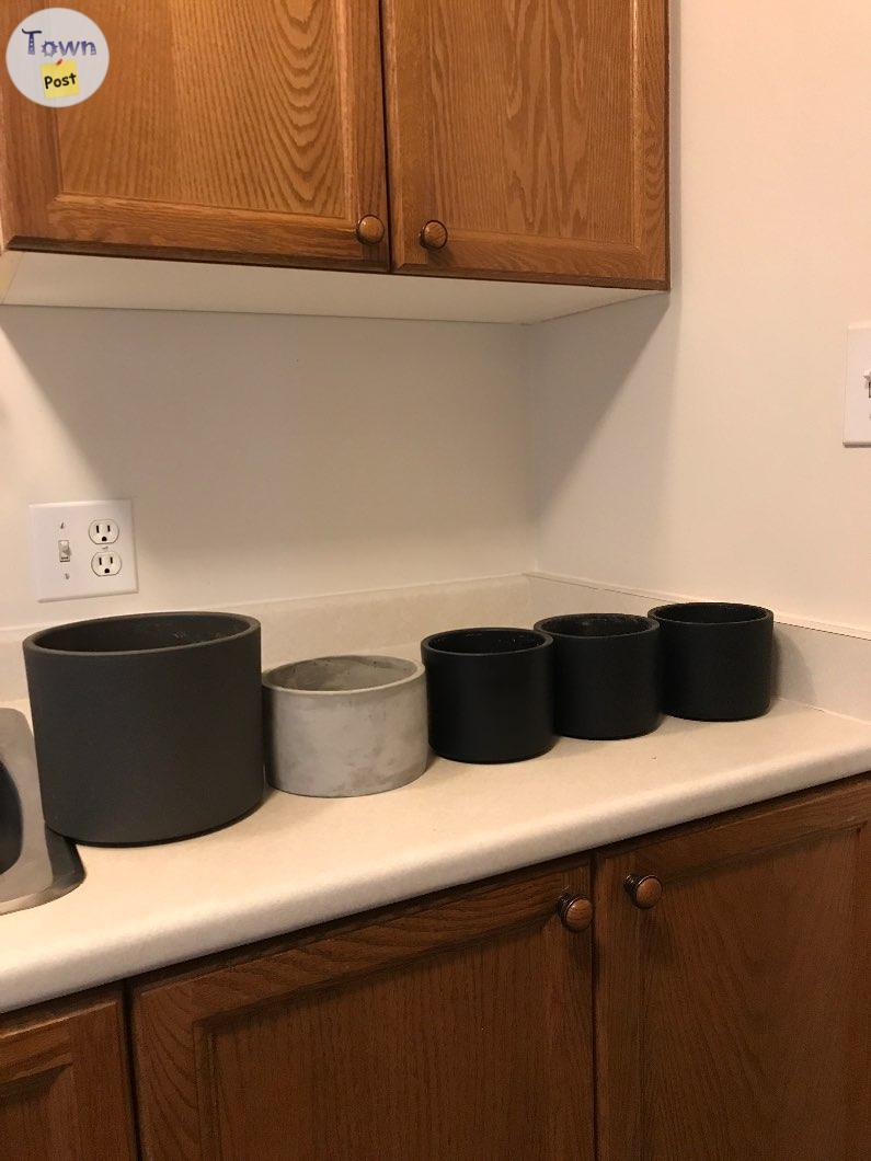 Photo of Plant pots 