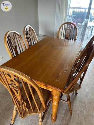 Photo of FREE wooden kitchen table - 1