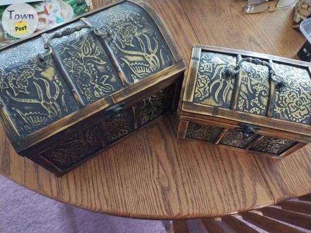 Photo of Set of 2 little treasure chests