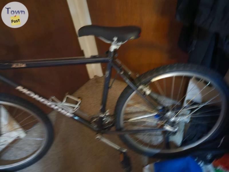 Photo of 21 speed MONGOOSE Bike 