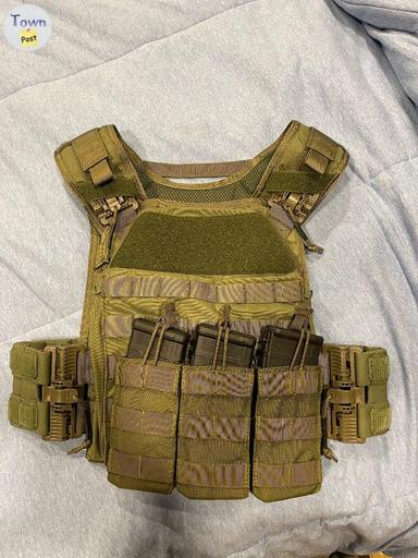 Photo of Tactical innovations plate carrier  - 1