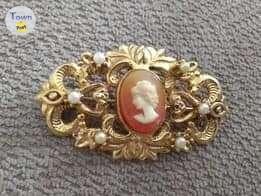 Photo of Vintage brooches 