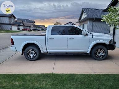 Photo of 2014 RAM 1500 Sport Crew Cab - 1