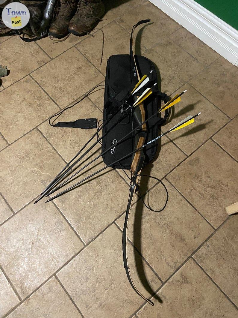 Photo of  45lb hunting recurve setup for bow hunting muleys