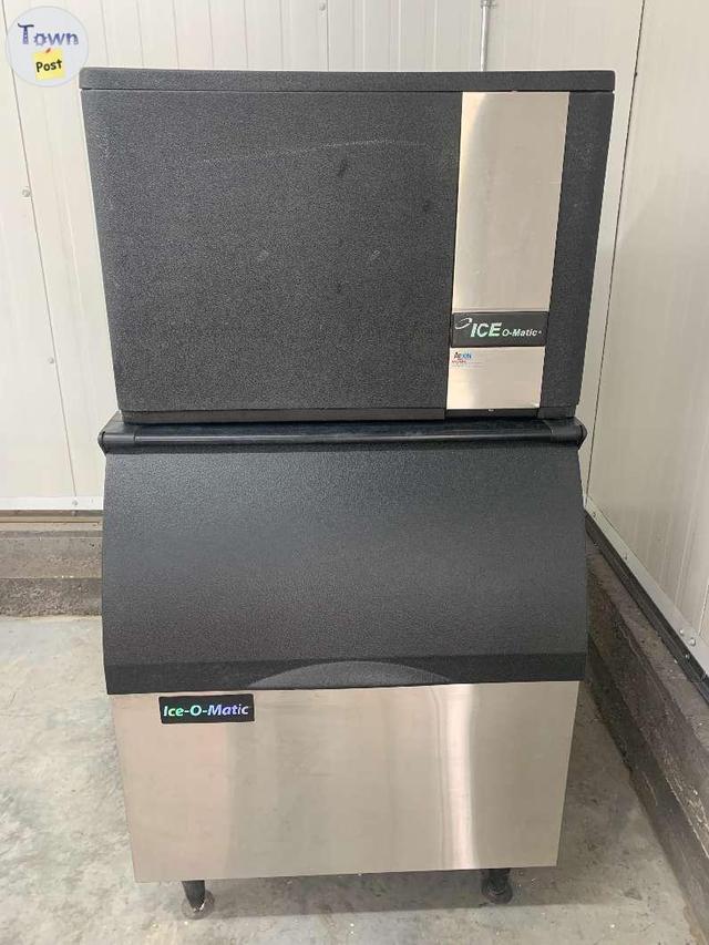 Photo of Ice 0-Matic commercial ice maker