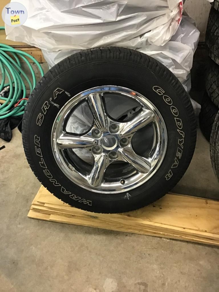 Photo of Five rims and tires for sale, jeep grand Cherokee