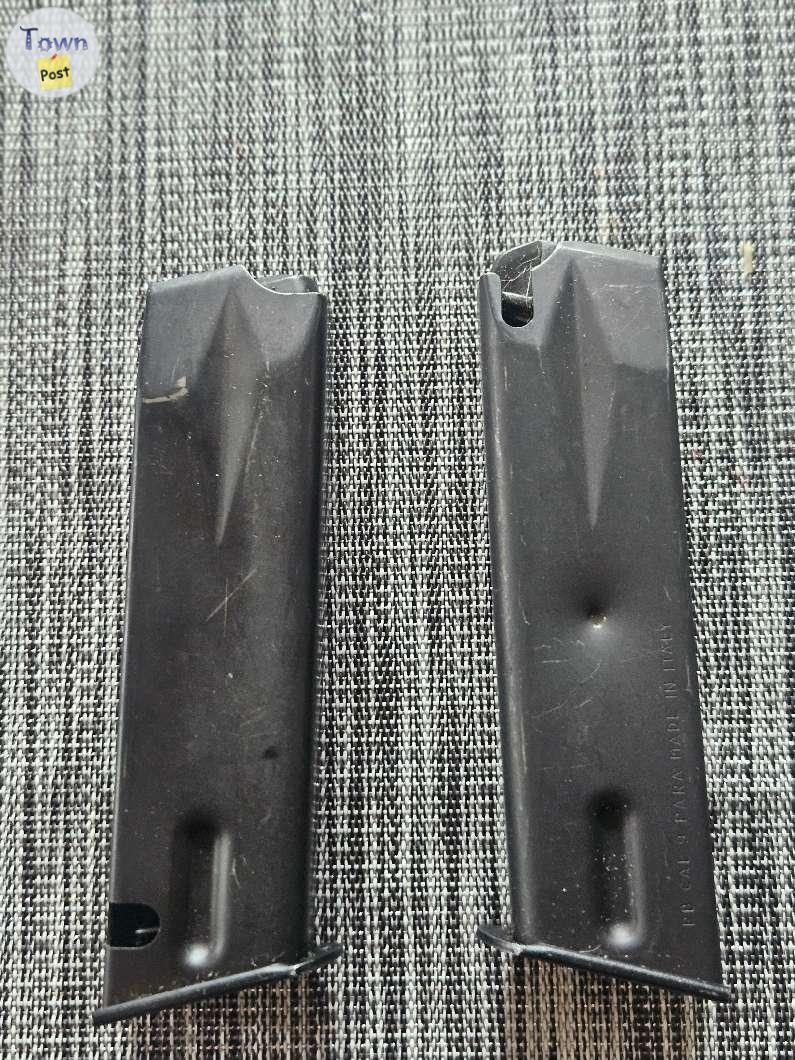 Photo of Beretta 92S Magazines