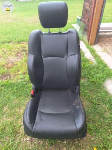 Photo of 4th generation ram drivers seat - 1