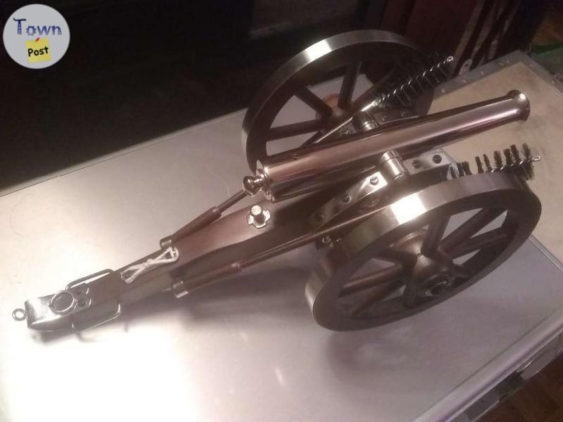 Photo of MINI NAPOLEON III Cannon. NEW  $ 1100