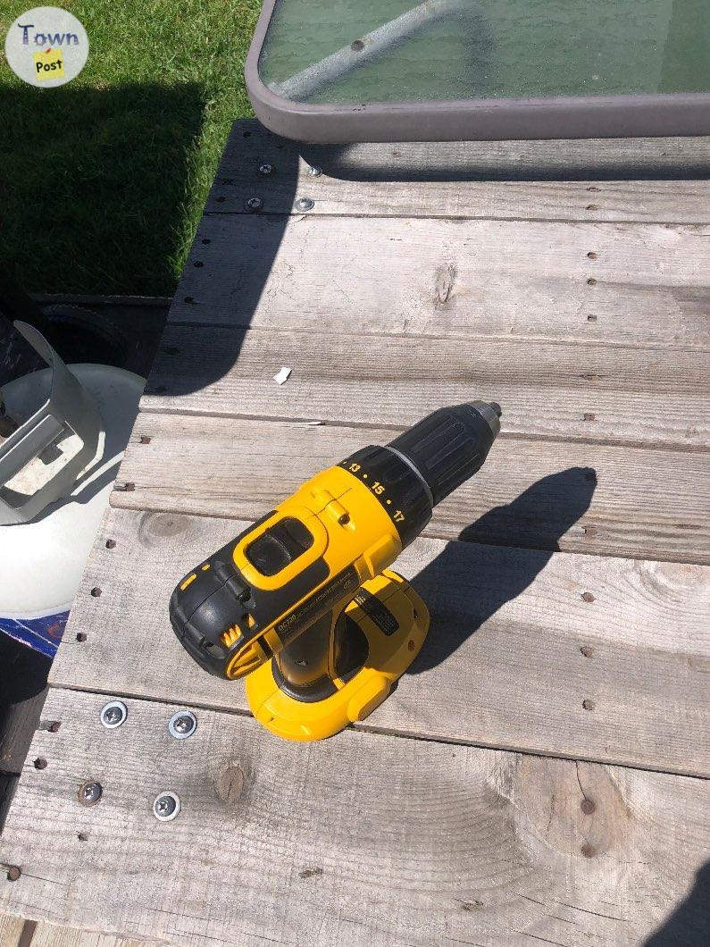 Photo of 18 volt DeWalt Drill Driver 