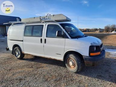 Photo of 2003 Chev van, 3500 6L (offers? has issues)  - 1