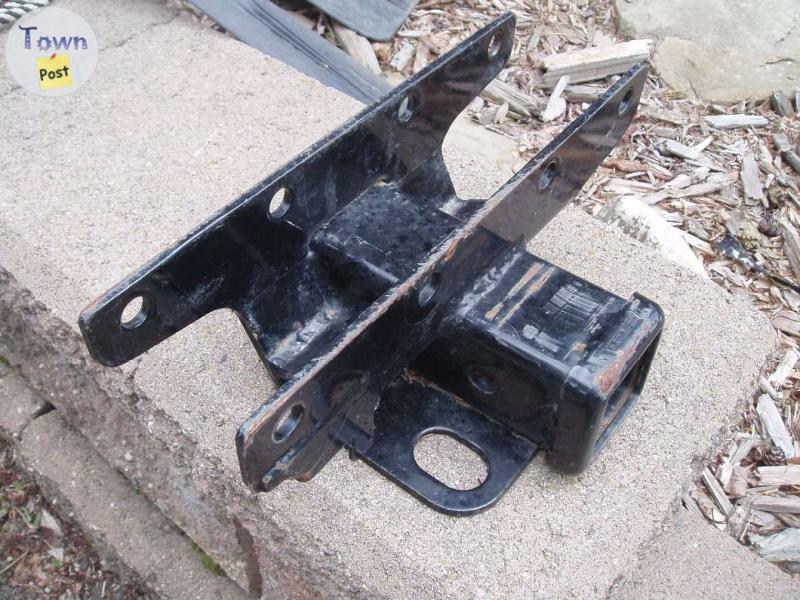 Photo of jeep bumper trailer hitch attachment