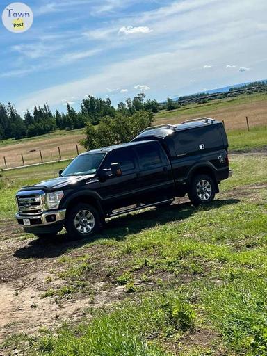 Photo of 2016 F250 Ford Pickup with 2022 Spacekap Wild - 1