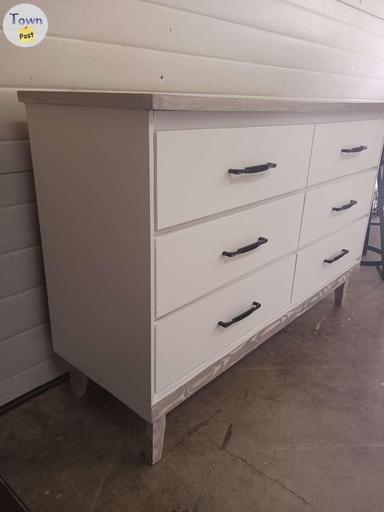 Photo of Refinished 6 drawer dresser - 2