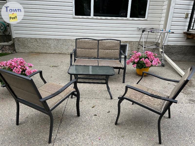 Photo of Lawn furniture 