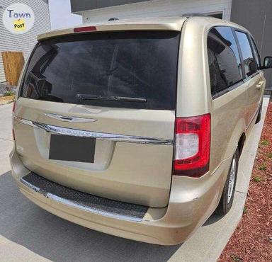 Photo of 2011 Chrysler Town and Country  - 2