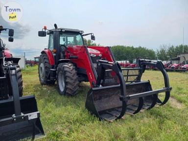 Photo of Massey Ferguson 7714 front wheel assist tractor - 1