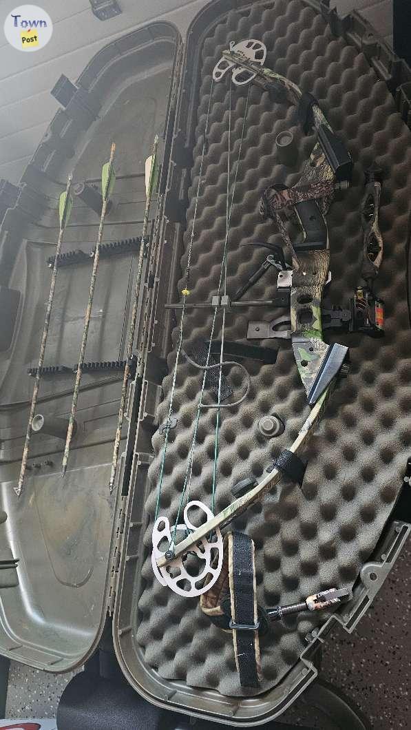 Photo of Compound bow darton