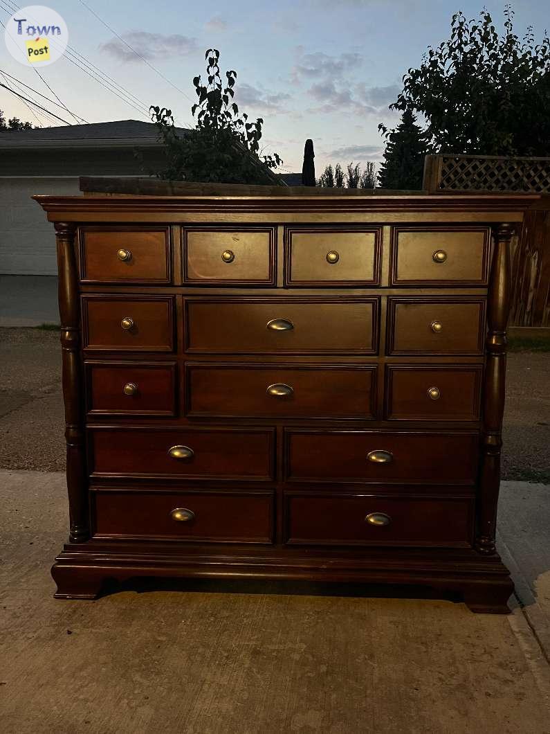 Photo of Dresser