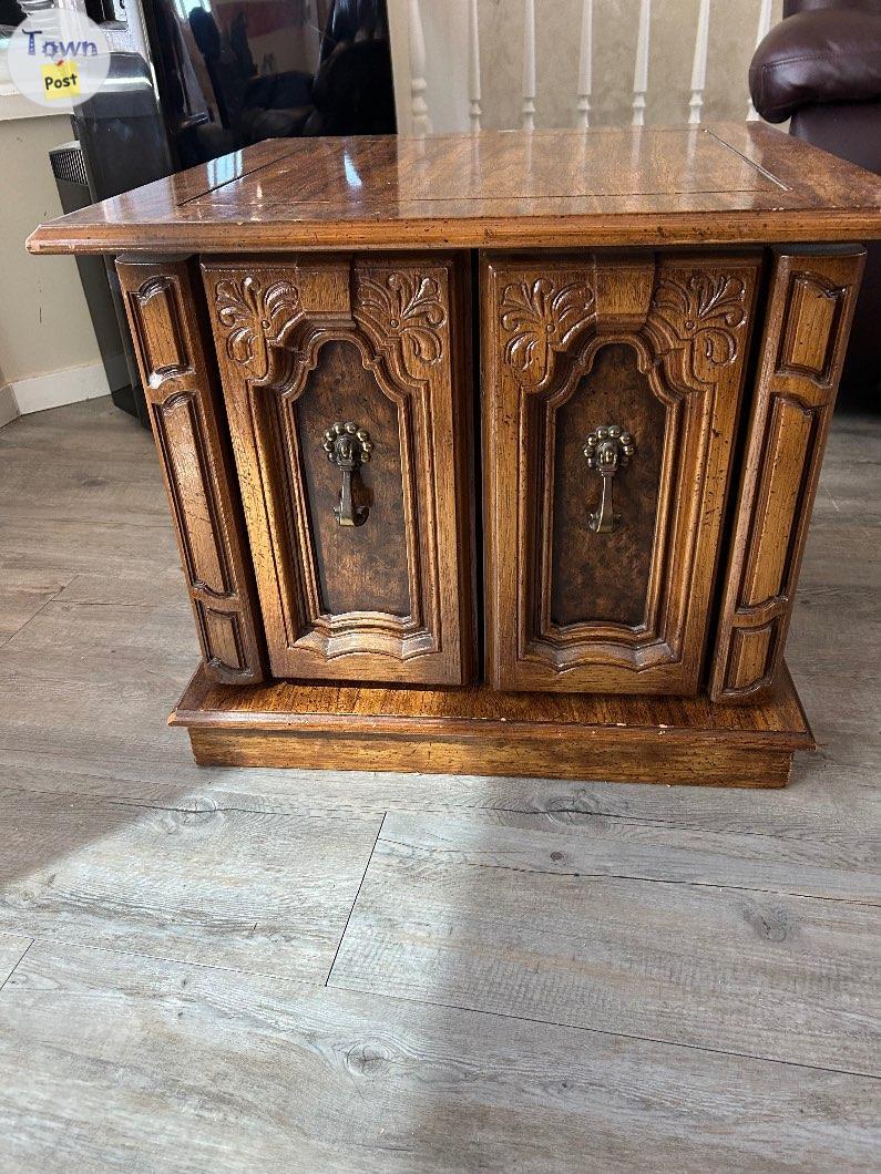 Photo of Used end table 