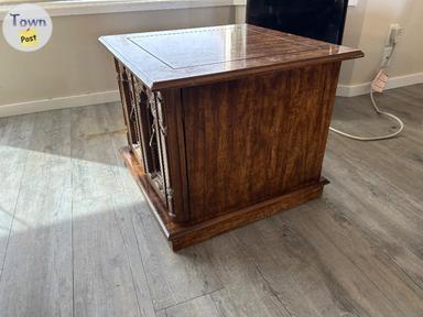 Photo of Used end table  - 2