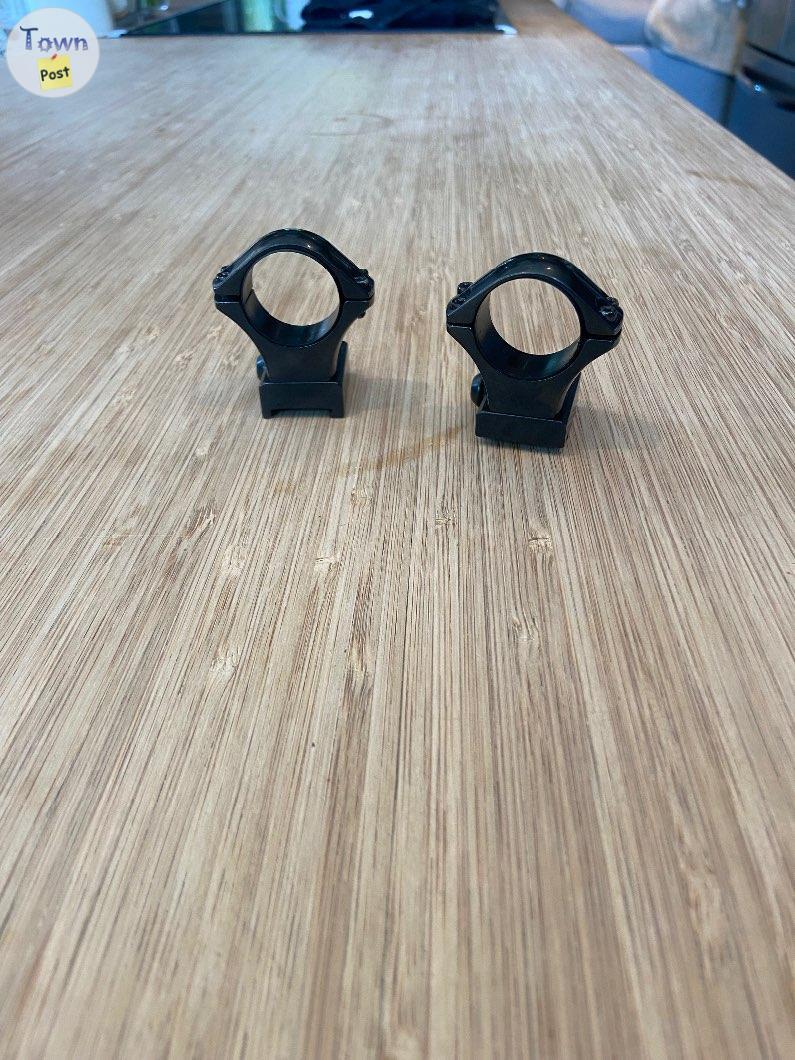 Photo of Leupold 1 inch Scope rings 