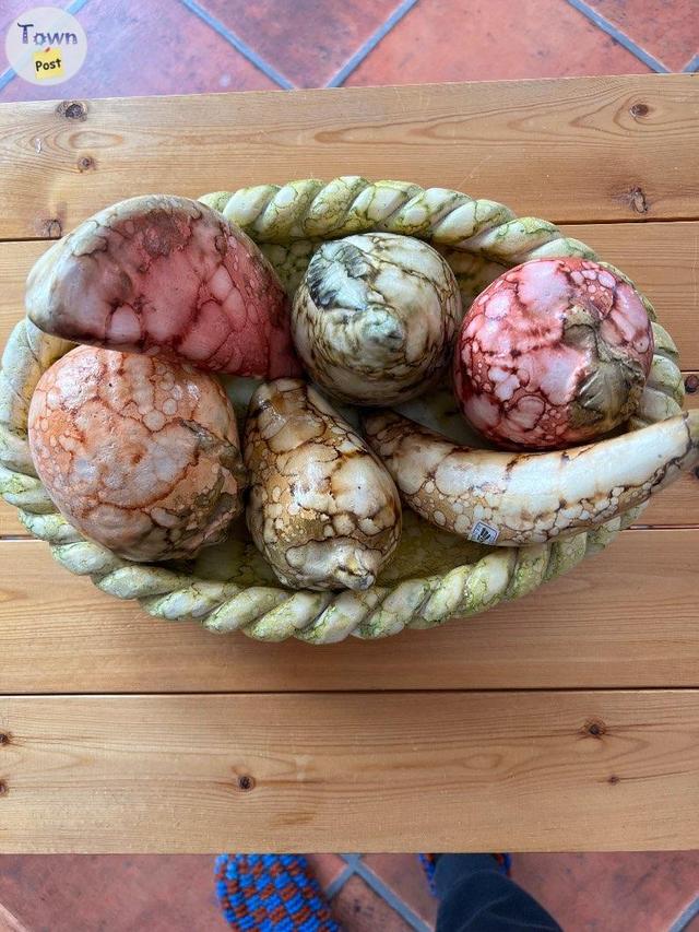 Photo of ceramic fruit bowl