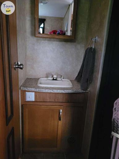 Photo of 2009 Jayco 30ft Holiday Trailer with bunks - 1