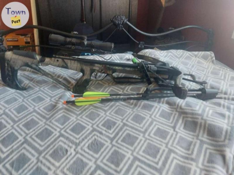 Photo of Centerpoint primal 340 crossbow 