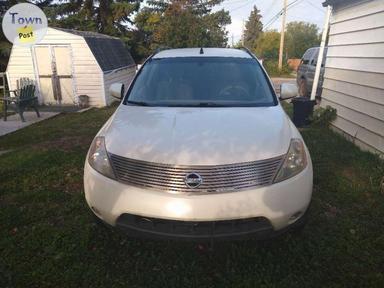 Photo of 2005 Nissan Murano parts car - 2