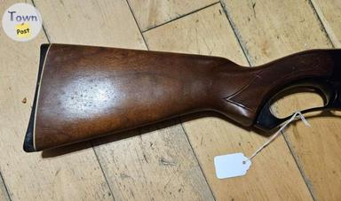 Photo of WINCHESTER MODEL 250, LEVER ACTION, CALIBER 22 S, L , LR; RARE AND COLLECTIBLE. SHIPPING IS ON THE BUYER  $650 - 2