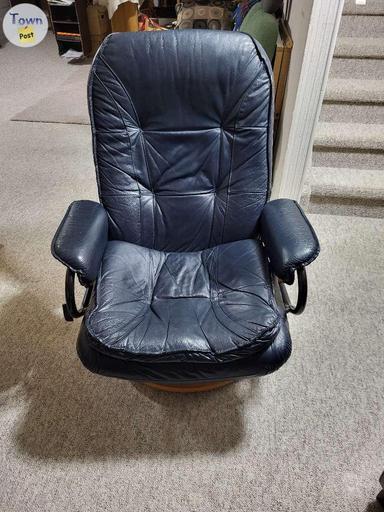 Photo of Leather Chair - 1